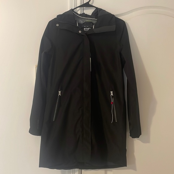 Helly Hansen , Rain Jacket, new with tags - Picture 1 of 4